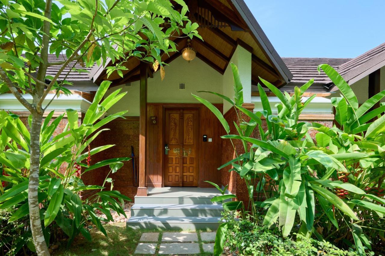 Gokulam Grand Resort & Spa, Кумараком Екстериор снимка