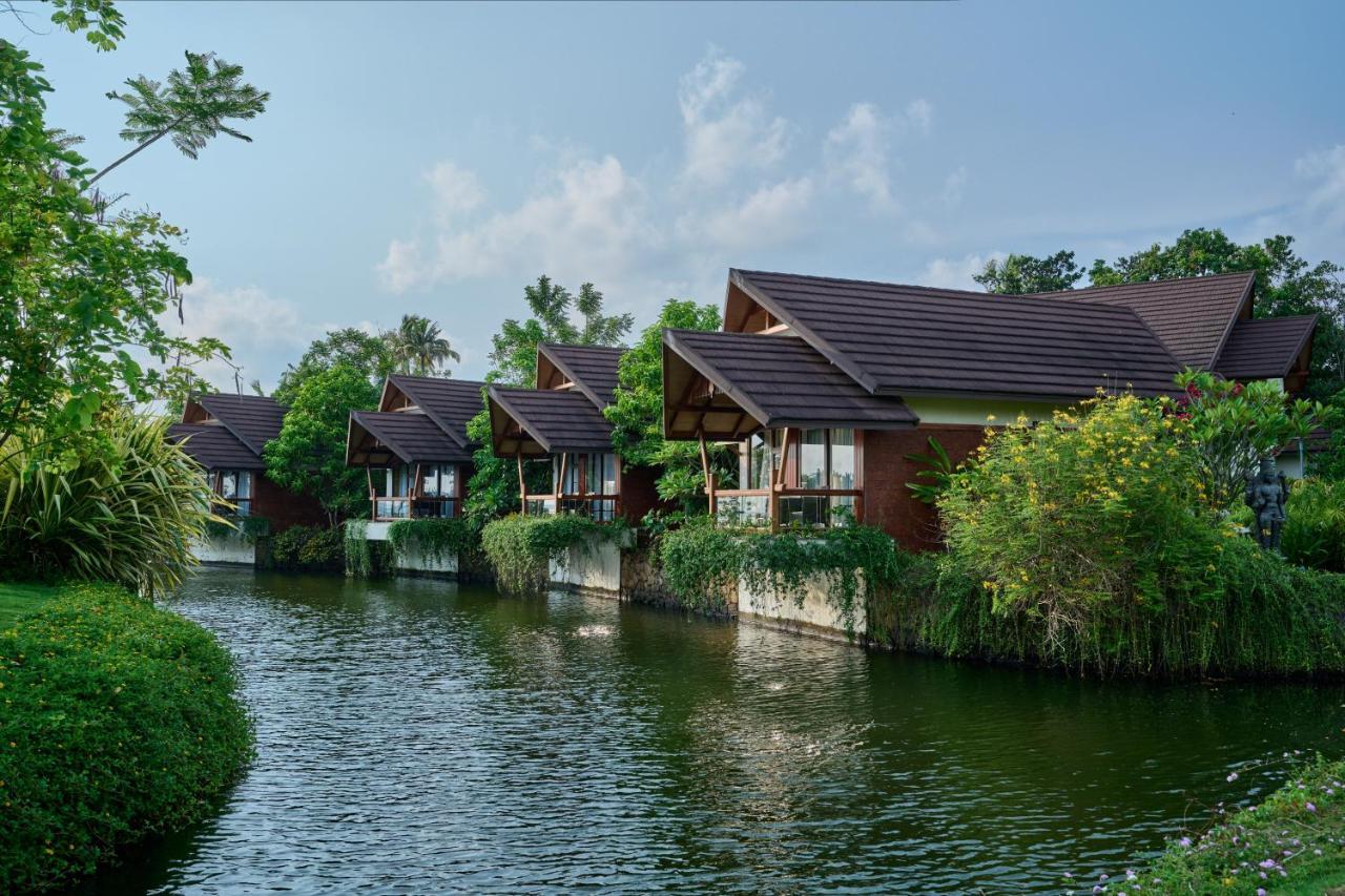 Gokulam Grand Resort & Spa, Кумараком Екстериор снимка