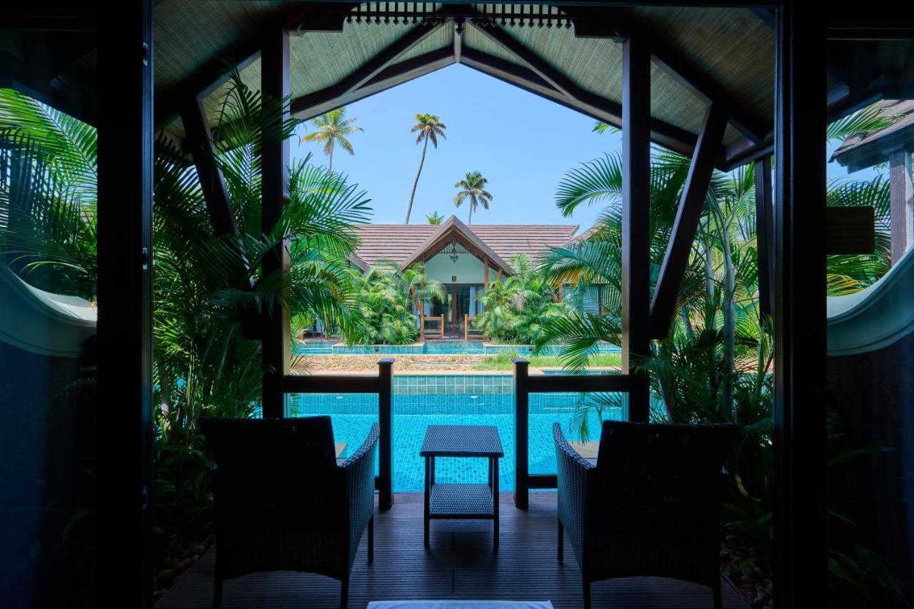 Gokulam Grand Resort & Spa, Кумараком Екстериор снимка