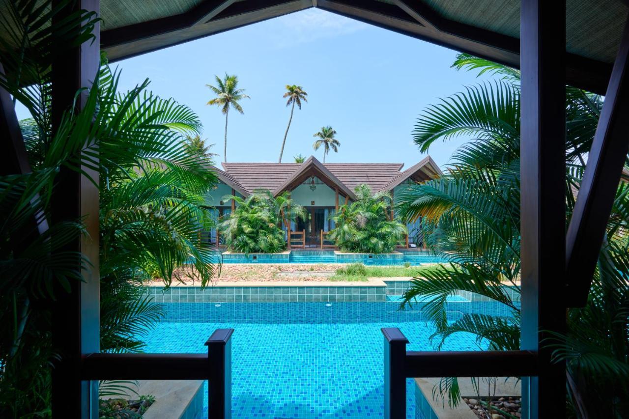 Gokulam Grand Resort & Spa, Кумараком Екстериор снимка